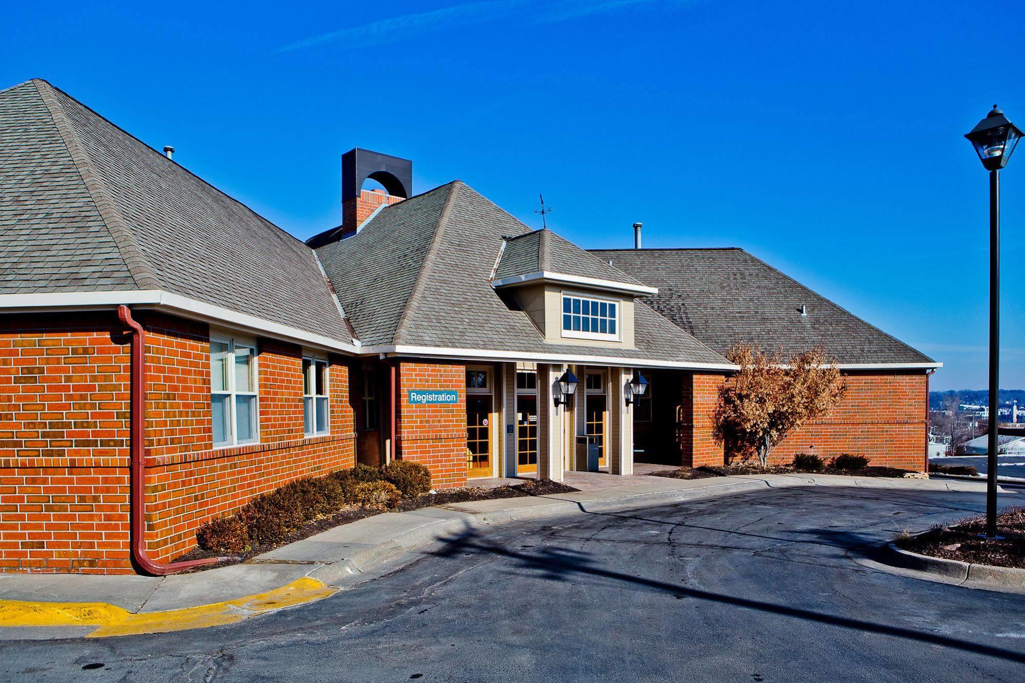 Suburban Extended Stay Hotel Omaha Buitenkant foto